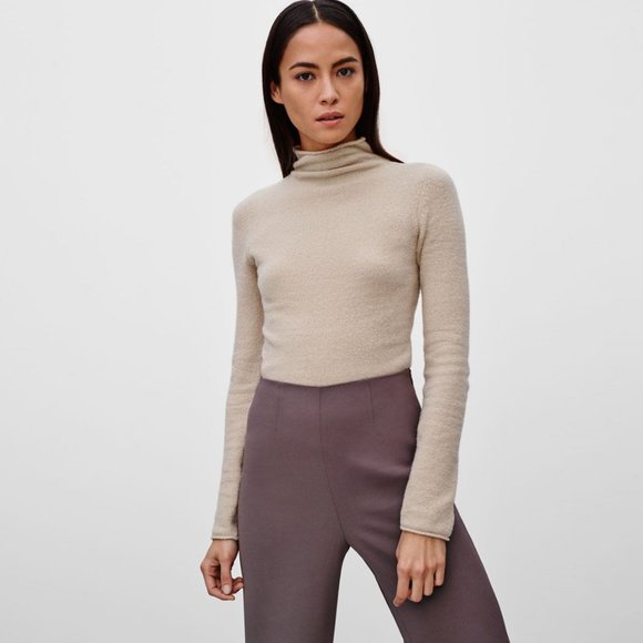 Aritzia Sweaters - Aritzia Wilfred Darling Knit Mock Neck Sweater